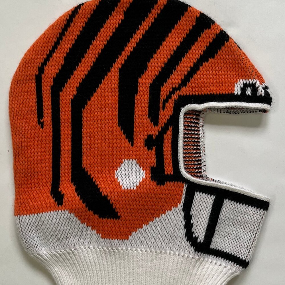 Men's 90s GAME FACE Cincinnati Bengals Football Pull Over Helmet Face Mask Hat